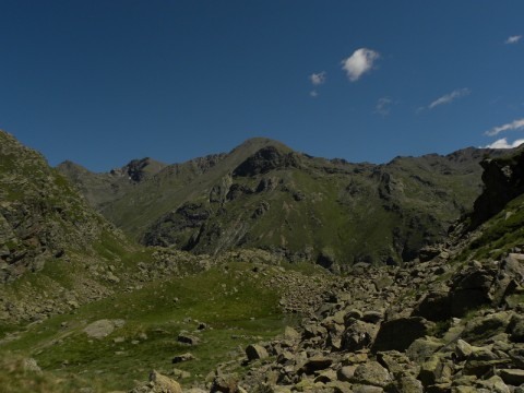 Pyrenäen - die Bergen über dem Tal Soulcem